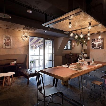 Ximen Wow Hostel Тайпей Екстериор снимка