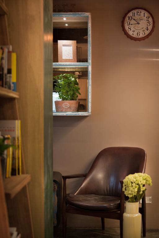 Ximen Wow Hostel Тайпей Екстериор снимка