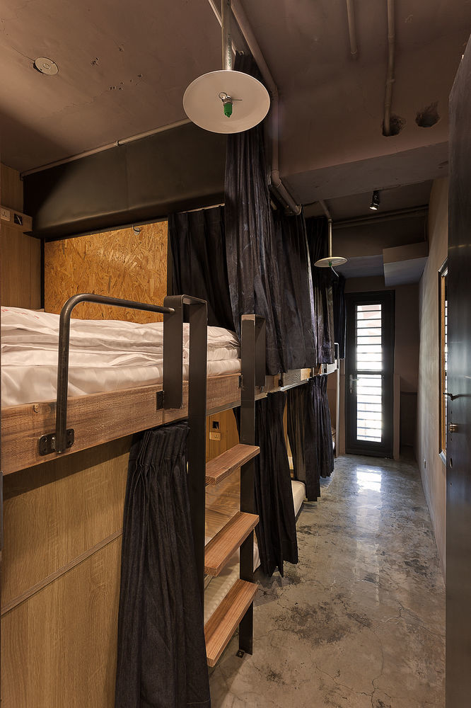 Ximen Wow Hostel Тайпей Екстериор снимка
